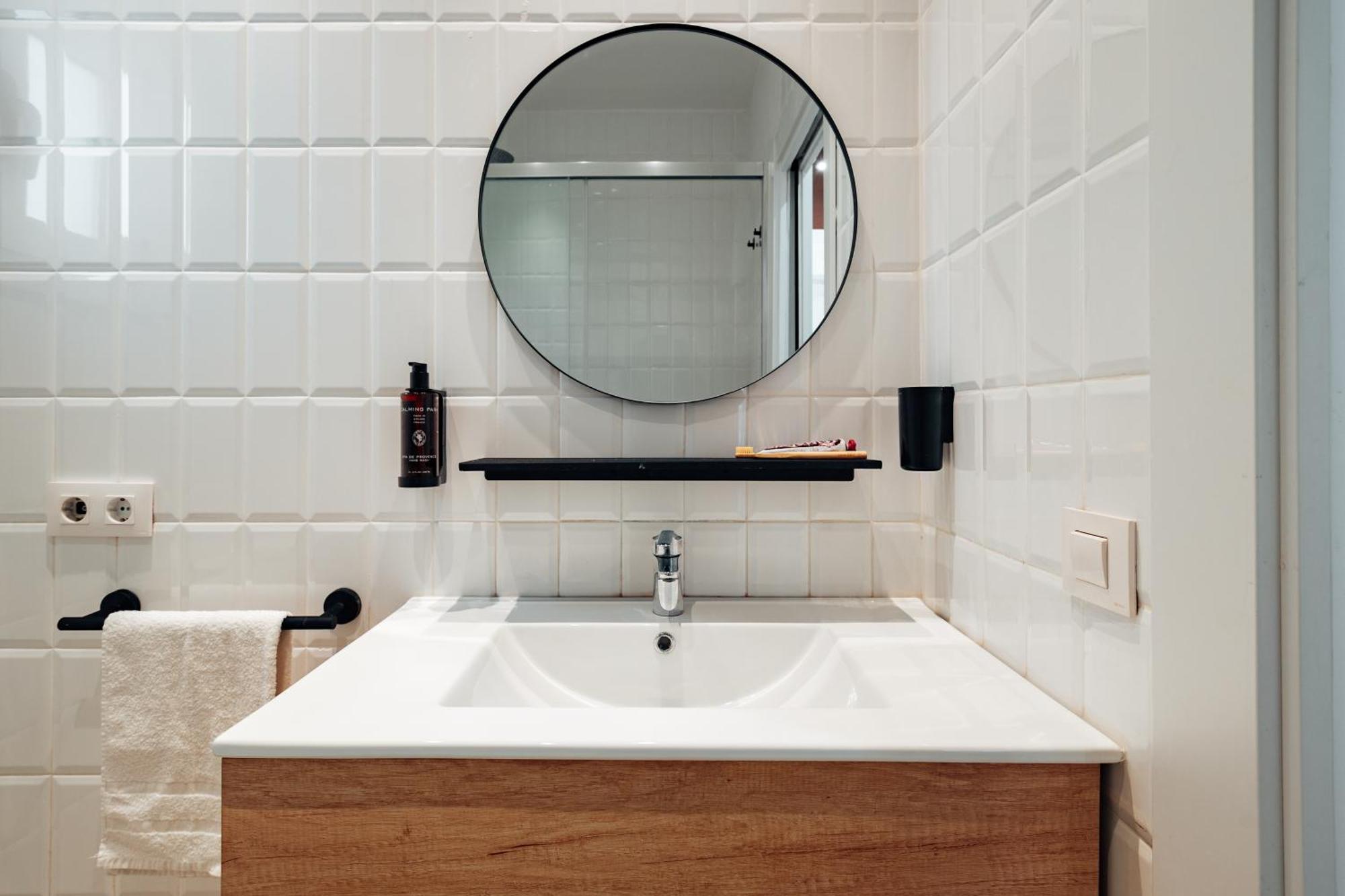 Design Apartments By Olala Homes 오스피탈레트 데 요브레가트 외부 사진